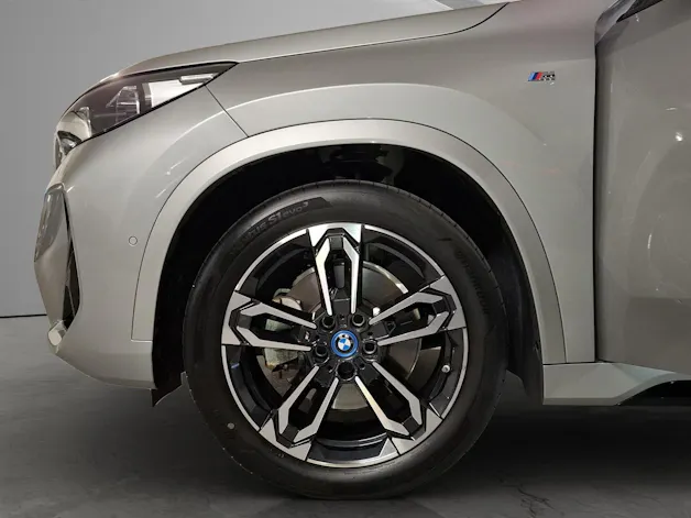 BMW iX1 30 xDrive