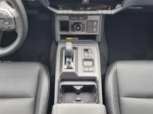 Toyota Hilux Double Cab.-Pick-up 59KWh Style