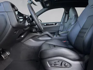 Porsche Cayenne S E-Hybrid Black Edition