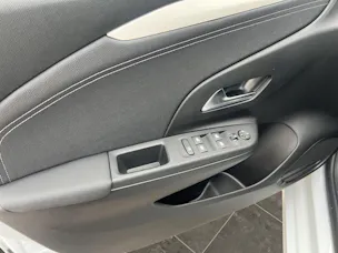 Opel Corsa 1.2 T Hybrid Viva
