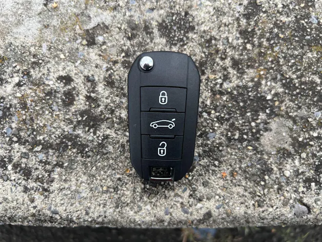 Opel Corsa 1.2 T Hybrid Viva