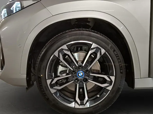 BMW iX1 30 xDrive