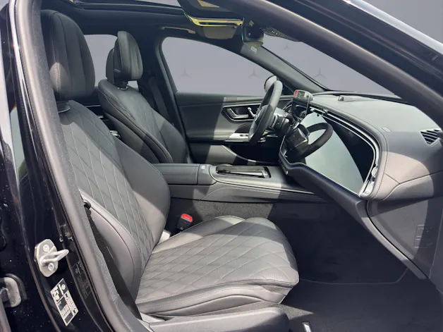 Mercedes-Benz E 220 d AMG Line 4matic