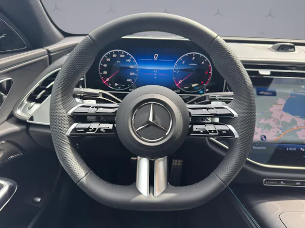 Mercedes-Benz E 220 d AMG Line 4matic