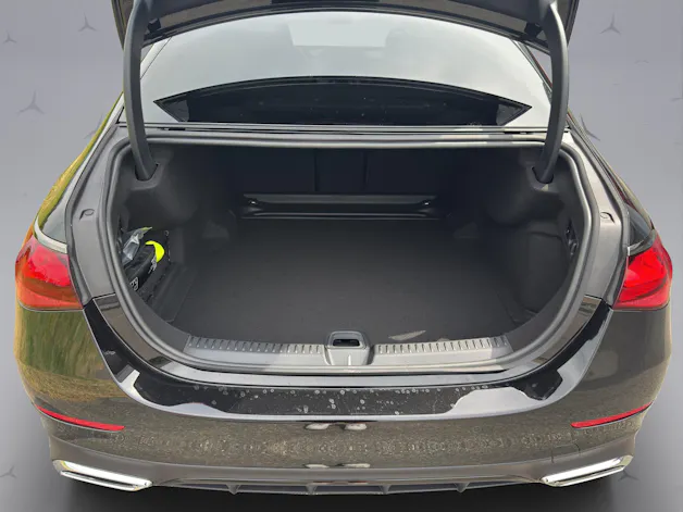 Mercedes-Benz E 220 d AMG Line 4matic