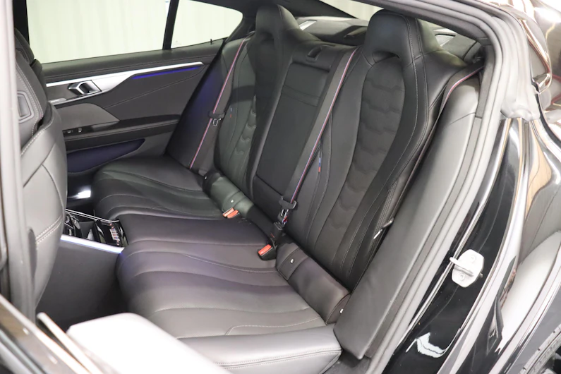 Fahrzeugbild BMW 8 SERIES
