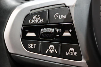 https://vehicle.imgix.net/4394479/6f49d70b-1cc2-47e2-9175-4c21de2be6d6.JPG