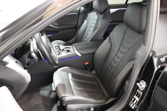 https://vehicle.imgix.net/4394479/923d0805-989e-4d8c-8da2-316d34c9fe07.JPG