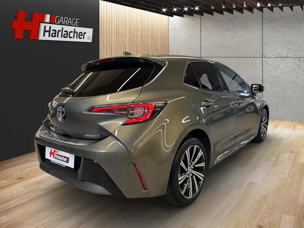 Toyota Corolla 1.8 HSD Trend
