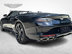 https://vehicle.imgix.net/4394496/0dcbef83-9323-4110-861a-4a24f5422a93.jpg