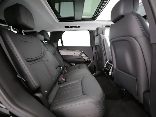 Land Rover Range Rover Sport 3.0 I6 P460e SE