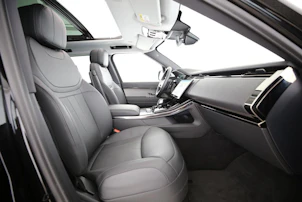Fahrzeugbild LAND ROVER Range Rover Sport 3.0 I6 P460e SE