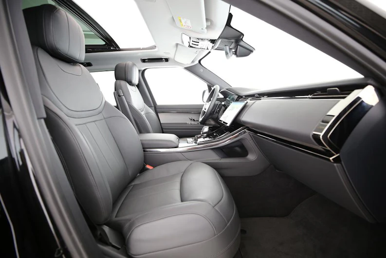 Fahrzeugbild LAND ROVER RANGE ROVER SPORT
