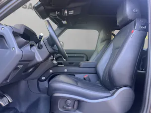 Land Rover Defender 90 3.0D I6 300 X-Dynamics SE AT8 (CH)