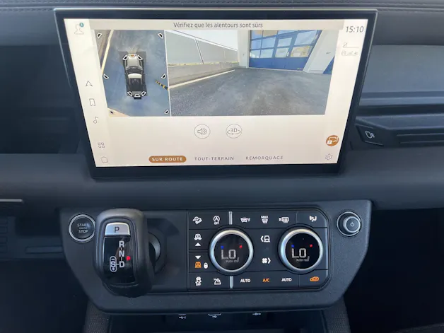 Land Rover Defender 90 3.0D I6 300 X-Dynamics SE AT8 (CH)