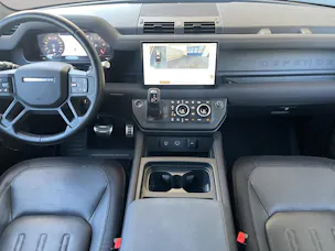 Land Rover Defender 90 3.0D I6 300 X-Dynamics SE AT8 (CH)