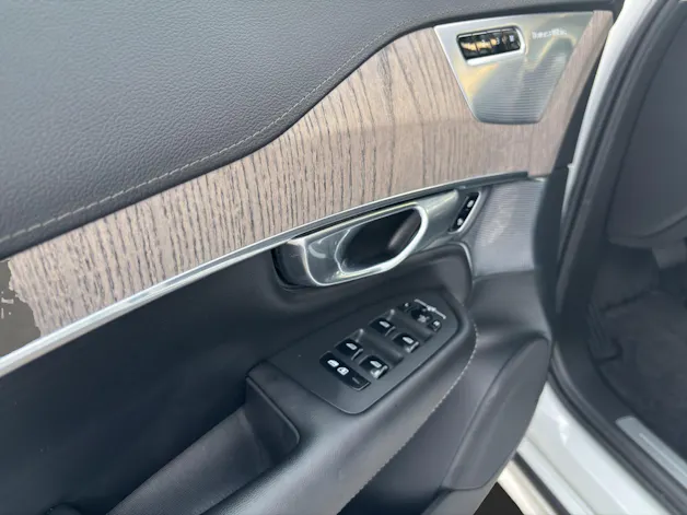 Volvo XC90 2.0 T8 TE Ultimate Dark 7P. eAWD