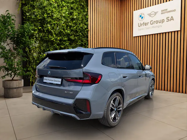 BMW iX1 xDrive 30 M Sport (CH)