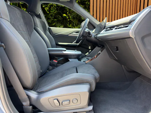 BMW iX1 xDrive 30 M Sport (CH)