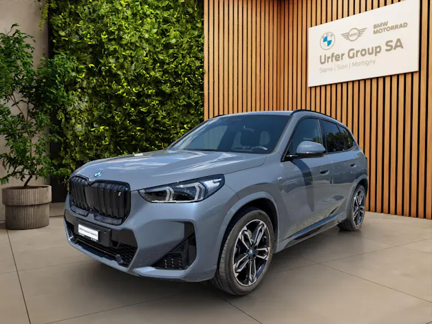 BMW iX1 xDrive 30 M Sport (CH)
