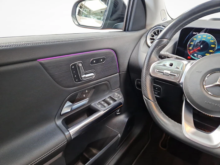 Fahrzeugbild MERCEDES-BENZ EQA 350
