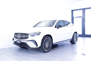 image du véhicule MERCEDES-BENZ GLC 300 AMG Line 4matic Coupé