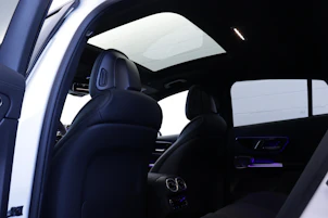 image du véhicule MERCEDES-BENZ GLC 300 AMG Line 4matic Coupé