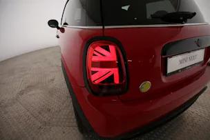 MINI F56 Cooper SE
