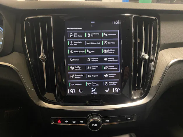 Volvo V60 Cross Country 2.0 B4 AWD
