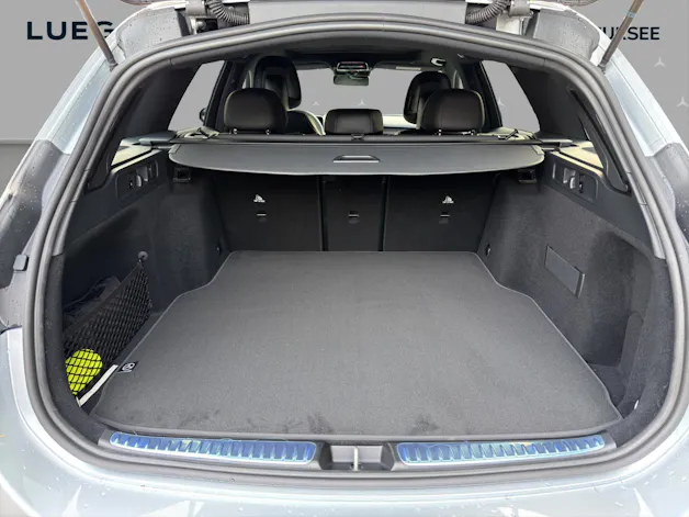 MERCEDES-BENZ C 220 d T 4 Matic Swiss Star