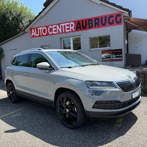 Škoda Karoq 2.0 TDI CR Style 4x4 DSG *ALCANTARA-SITZE - PANORAMA-DACH - ANHÄGERKUPPLUNG*