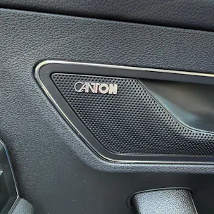 Škoda Karoq 2.0 TDI CR Style 4x4 DSG *ALCANTARA-SITZE - PANORAMA-DACH - ANHÄGERKUPPLUNG*