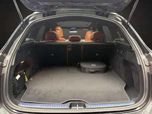 Mercedes-Benz GLC 400 e 4MATIC with EQ-Star Hybrid