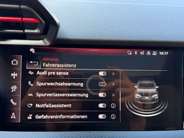 Audi RS3 SPORTBACK 2.5 400PS TFSI QUATTRO *** VOLLAUSSTATTUNG MIT SCHALENSITZEN ***