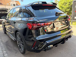 Audi RS3 SPORTBACK 2.5 400PS TFSI QUATTRO *** VOLLAUSSTATTUNG MIT SCHALENSITZEN ***
