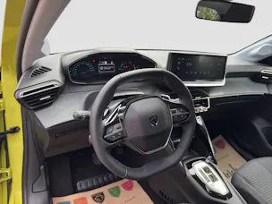 Peugeot 208 1.2 PureTech 100 Style 50. Jahre Jubiläum