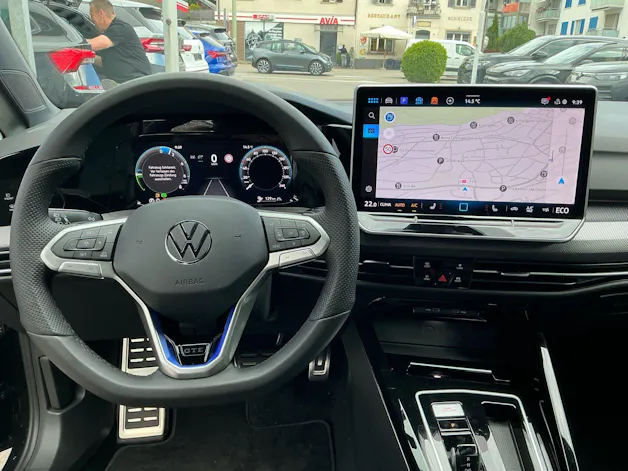 VW Golf 1.5 TSI eHYBRID 272PS GTE *** ÜBER 100KM ELEKTRISCHE REICHWEITE ***