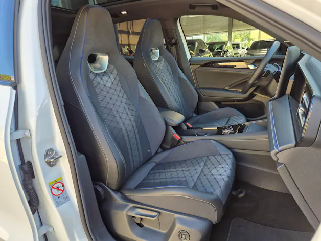 VW Tiguan 2.0 TSI DSG R-Line 4Motion