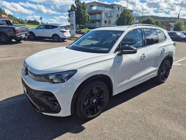 VW Tiguan 2.0 TSI DSG R-Line 4Motion