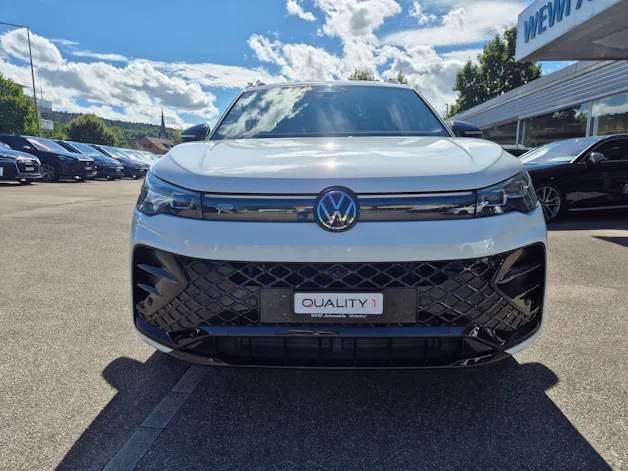 VW Tiguan 2.0 TSI DSG R-Line 4Motion