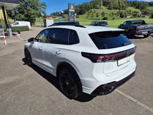 VW Tiguan 2.0 TSI DSG R-Line 4Motion