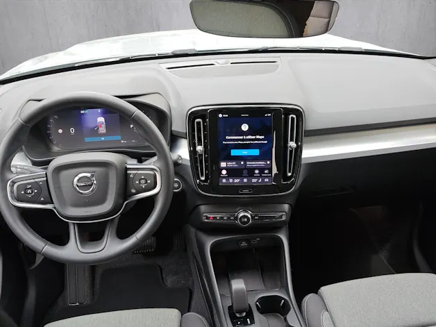 VOLVO XC40 2.0 B3 MH XCITE XCITE