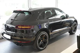 Porsche Macan Turbo PDK