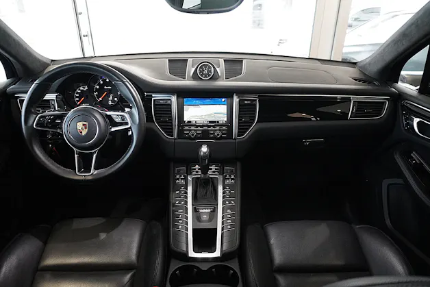 Porsche Macan Turbo PDK