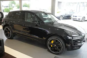 Porsche Macan Turbo PDK