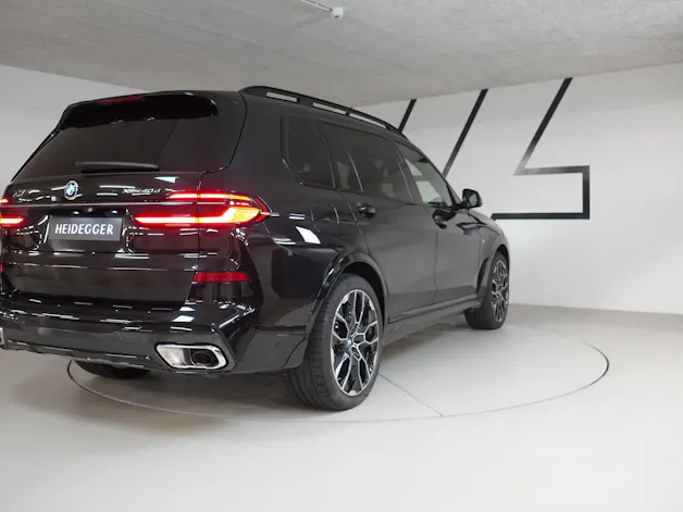 BMW X7 xDrive 48V 40d M Sport Steptronic