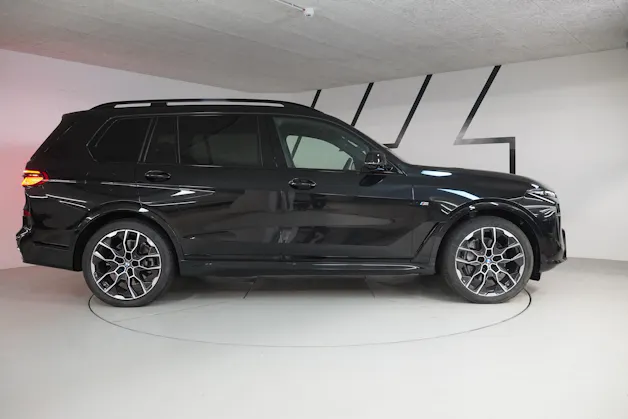 BMW X7 xDrive 48V 40d M Sport Steptronic