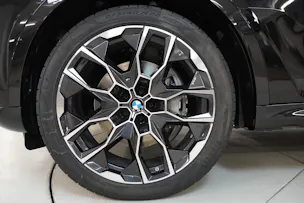 BMW X7 xDrive 48V 40d M Sport Steptronic