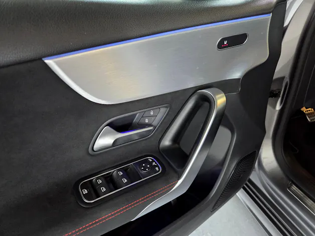 Mercedes-Benz A 200 AMG Line
