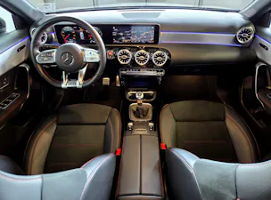 Mercedes-Benz A 200 AMG Line